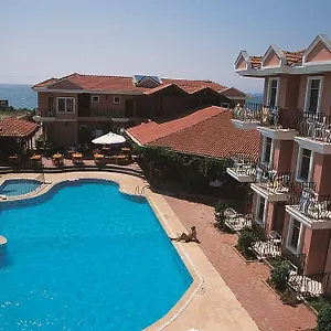 Otel Gunes ***